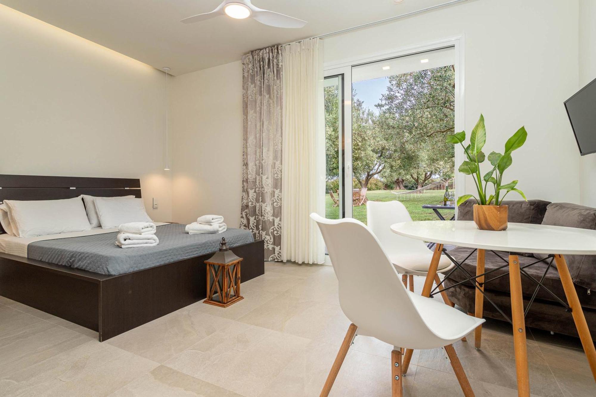 Mellagia Suites Kassandreia Εξωτερικό φωτογραφία