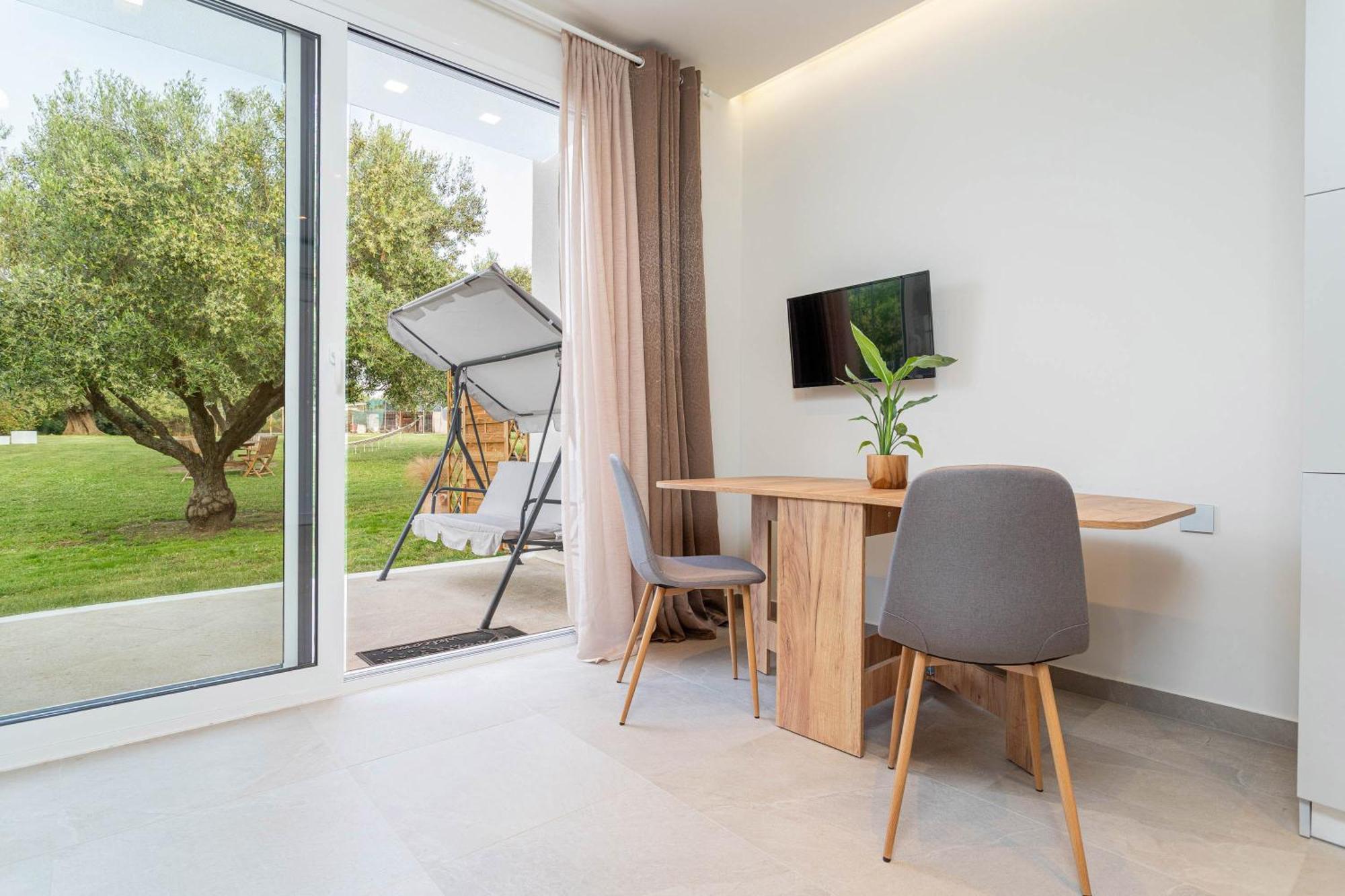 Mellagia Suites Kassandreia Εξωτερικό φωτογραφία