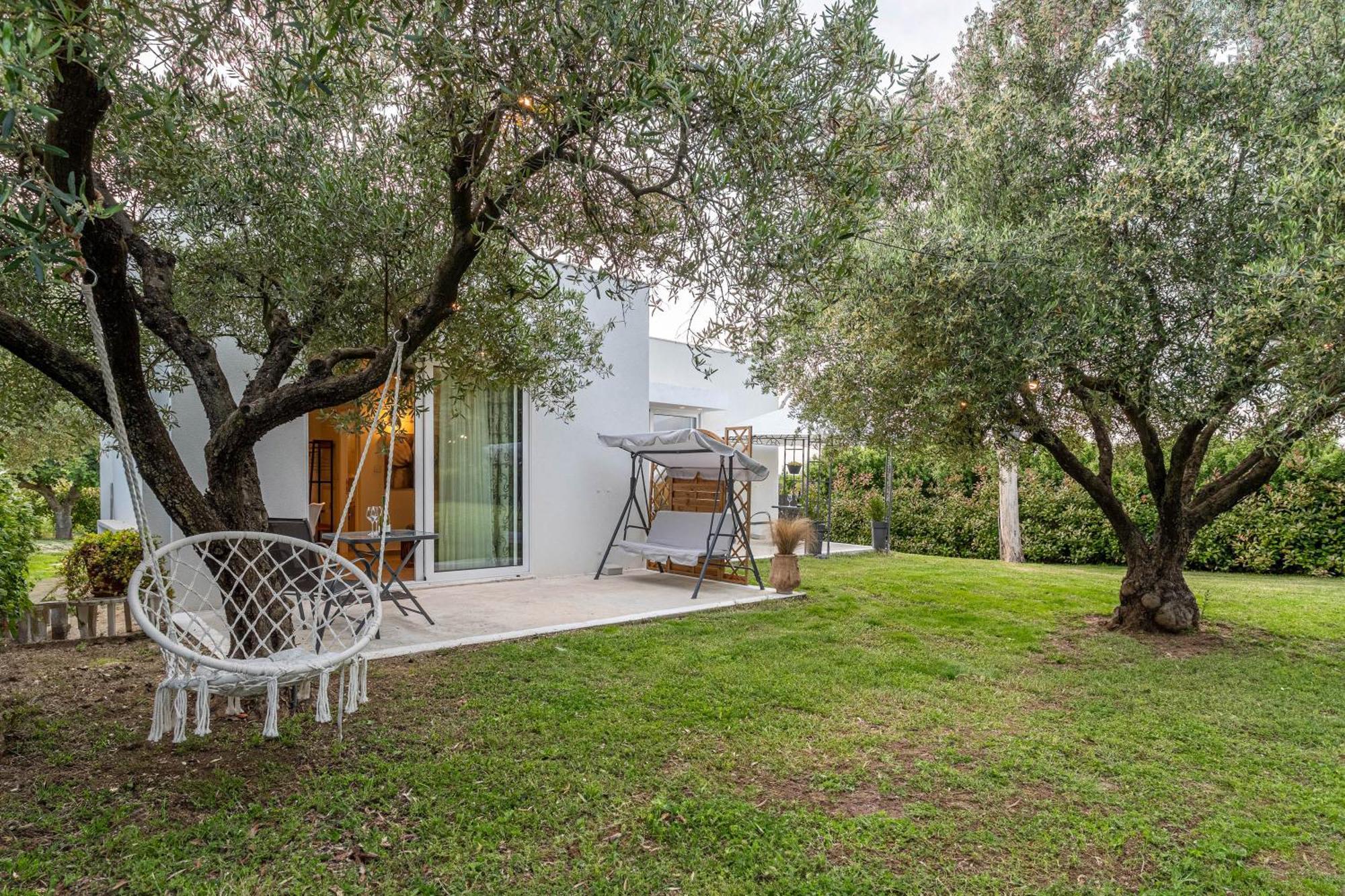 Mellagia Suites Kassandreia Εξωτερικό φωτογραφία